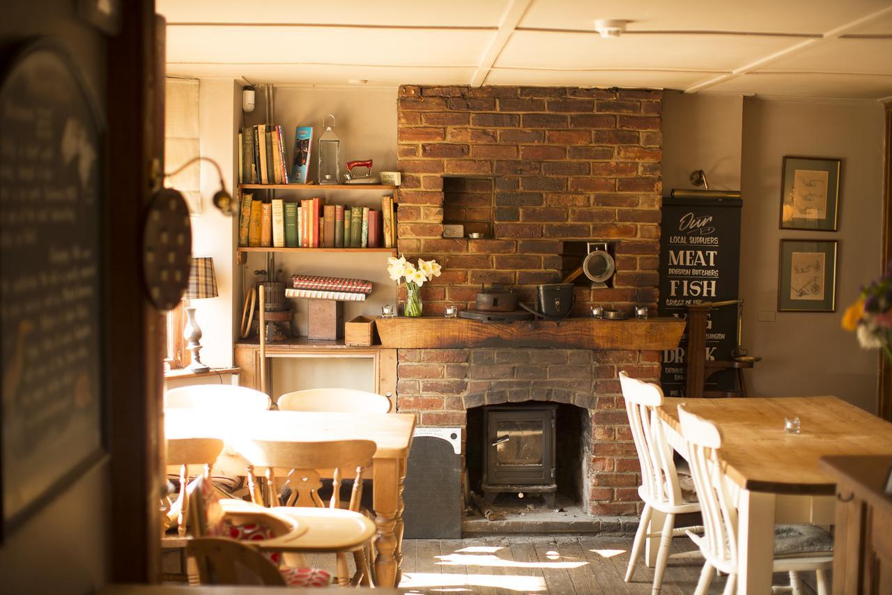 Hotel The Red Lion Stodmarsh Canterbury Exteriér fotografie